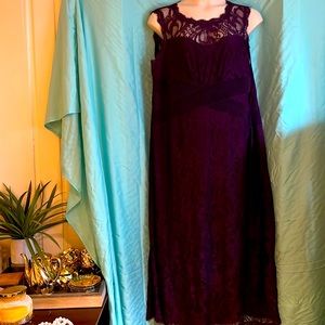 Lace maxi dress